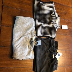 Set of three Low turtlenecks